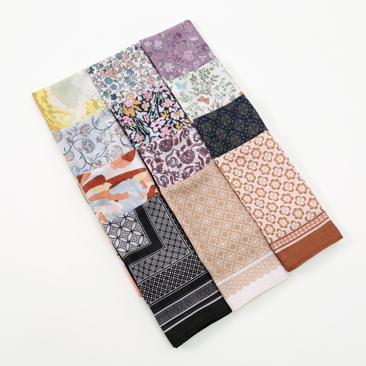 Foulard carré en coton imprimé pour femmes musulmanes, châles Hijabs, enveloppes douces à la mode, mouchoir pour dames, 110cm