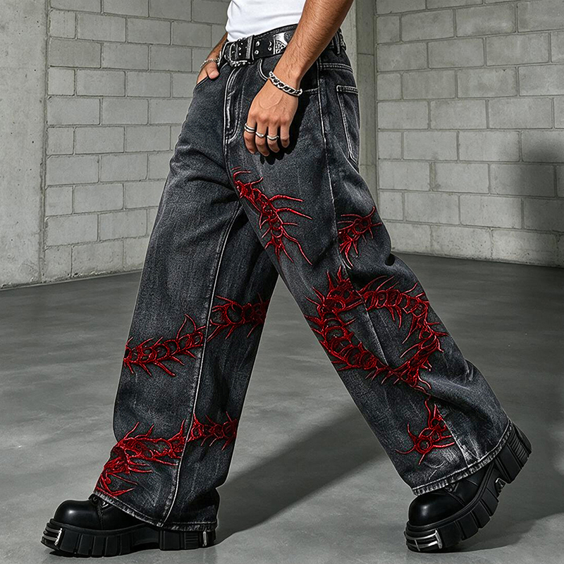 Jean brodé rouge à motifs d'épines, style industriel lourd européen et américain, pour hommes, noir délavé, pantalon de rue personnalisé.