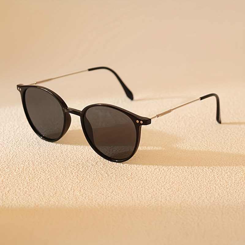 Lunettes de soleil unisexes à monture ronde en métal ultra-légères, style millennial tendance, parfaites pour le quotidien et la photographie de rue