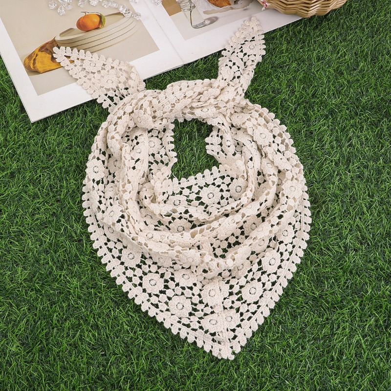Foulard triangulaire ajouré à motifs floraux, pour voyage, vacances, plage, bandeau décoratif, foulard de taille, foulard de hanche, cache-cou