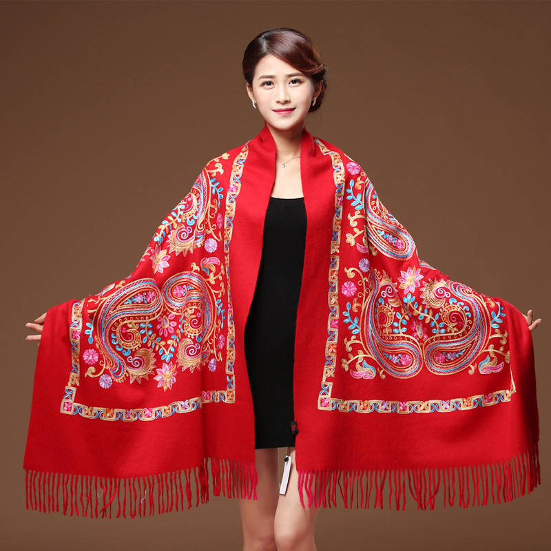 Nouveauté châle femmes broder fleur écharpe Pashmina cachemire écharpe hiver chaud Fine glands écharpe châle mode châle écharpe