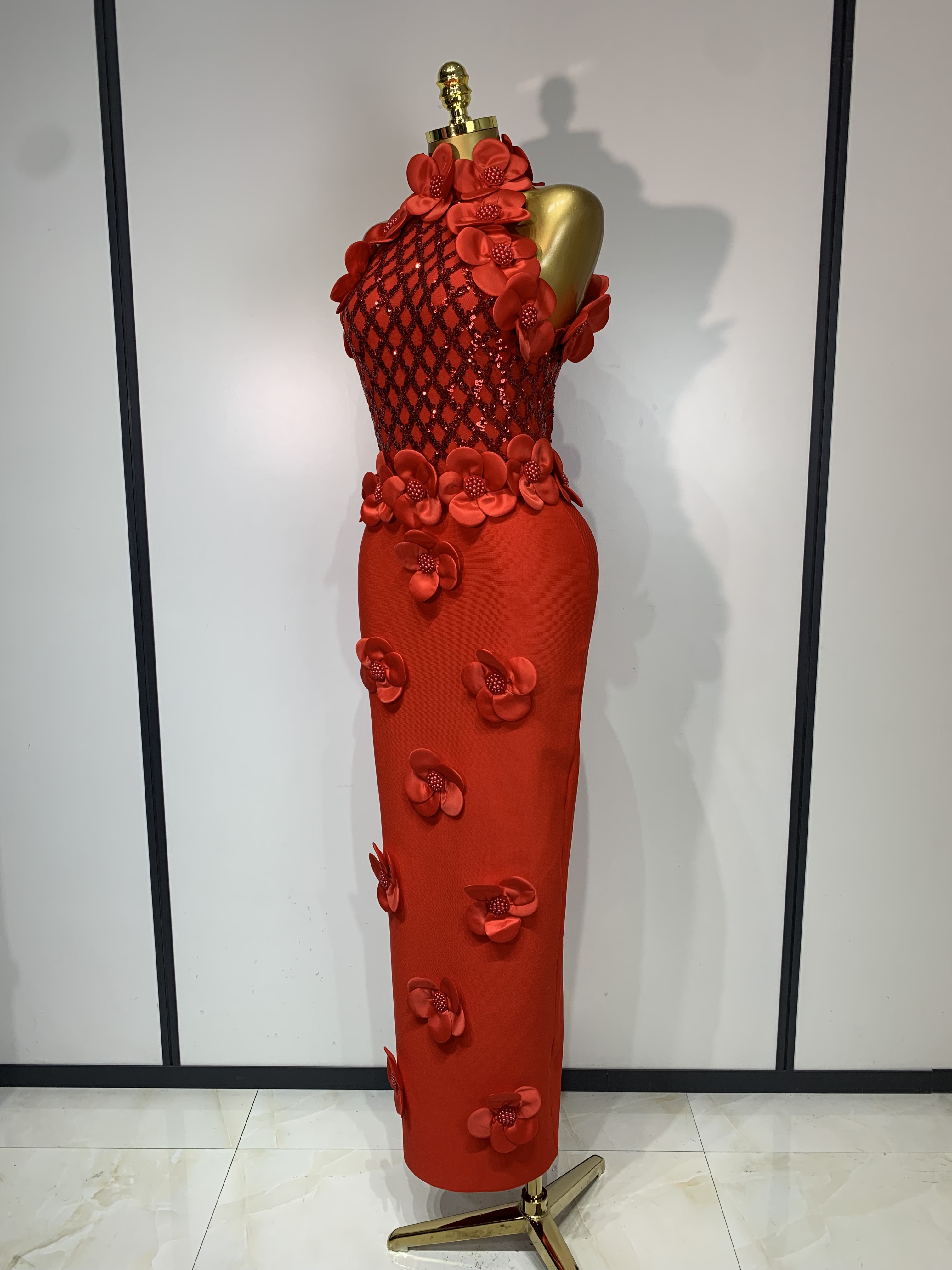 Robes de soirée sexy sans manches à fleurs et à perles pour femmes, robes moulante bandage, robes de célébrité élégantes, robes de cocktail de luxe, robes de soirée de fête d'anniversaire 2026