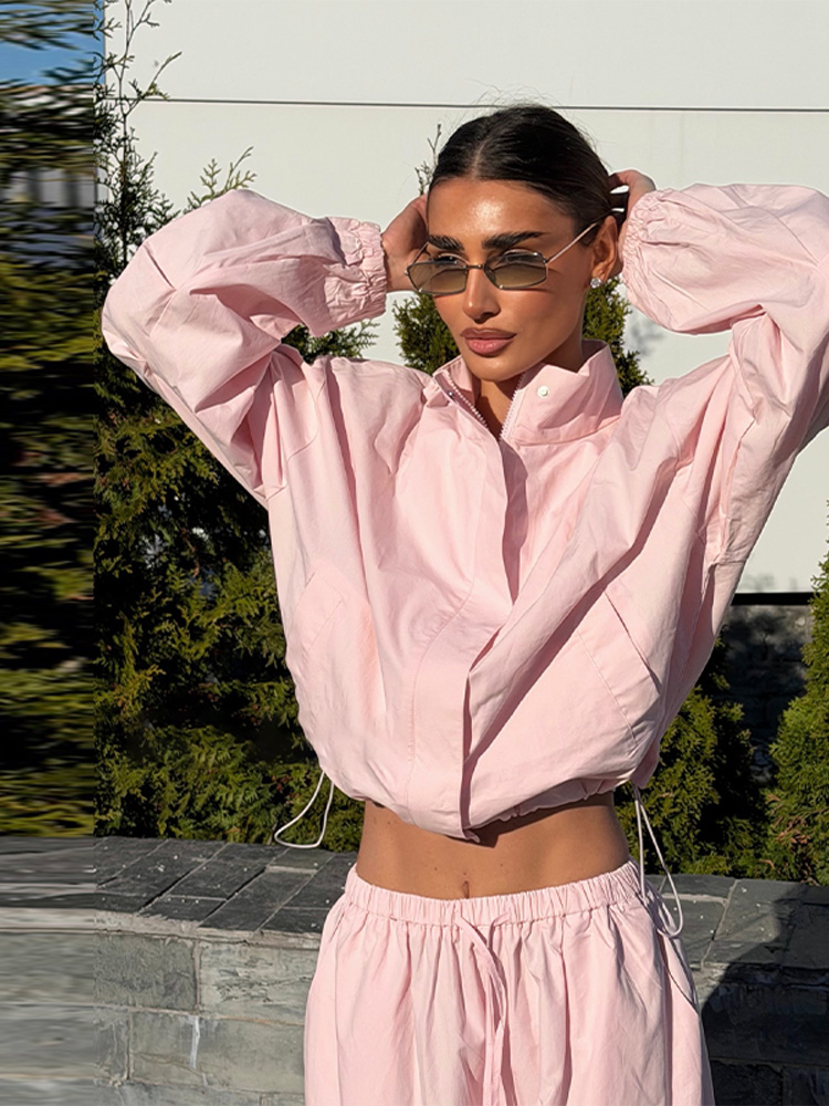 Ensemble décontracté deux pièces pour femme : veste coupe-vent ample et pantalon large à taille élastique – Survêtement, tenue de détente, streetwear