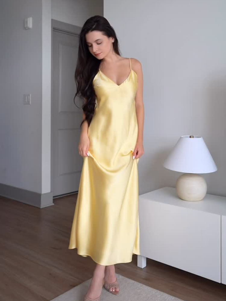 Sexy jaune évider maille épissage femmes Maix robe mode sans manches pli tricot coupe ajustée longues Robes dame nouvelles Robes de soirée