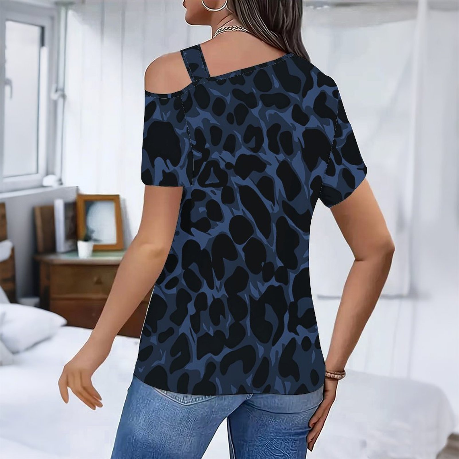 T-shirt élégant à épaules dénudées imprimé léopard, haut tendance pour femmes