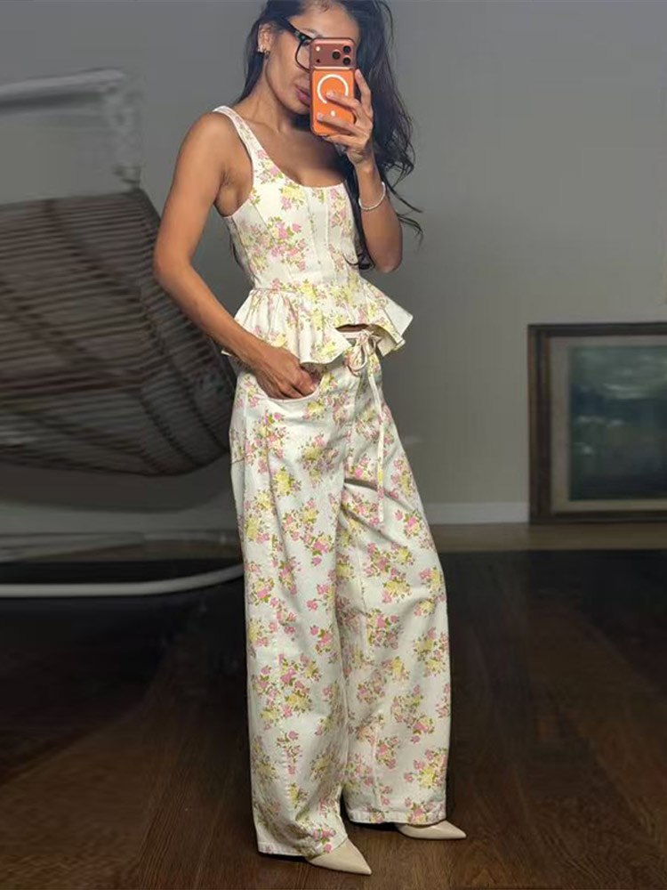 Ensemble élégant imprimé pour femme : débardeur à volants sans manches et pantalon large – Tenue de vacances 2 pièces été 2026