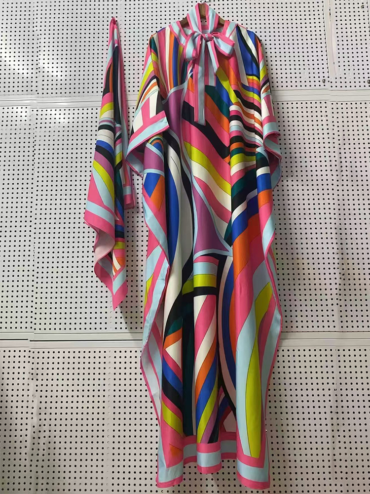 Robe ample élégante à imprimé floral bohème pour femme 2026, col semi-ouvert, manches chauve-souris, robe de vacances avec foulard en soie