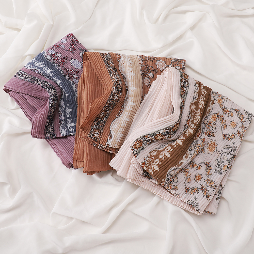 Hijab froissé à imprimé floral vintage de style turc, châle doux et respirant pour femmes musulmanes, idéal pour le quotidien.