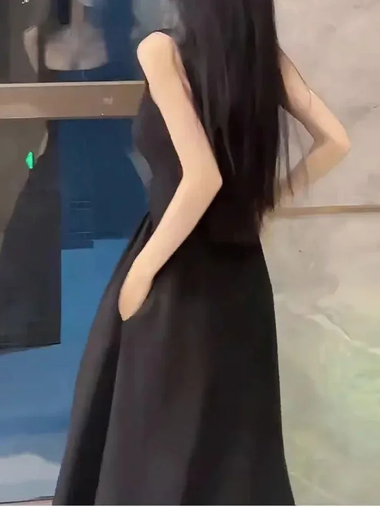 Robe midi pour femme, style décontracté, couleur unie, camisole, style simple et élégant, noir, coréen, polyvalente, col carré, taille cintrée