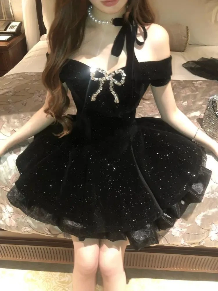 Robe de soirée noire gothique pour femmes, épaules dénudées, Vintage américain Y2k, Mini robe de bureau, tenues d'anniversaire coréennes