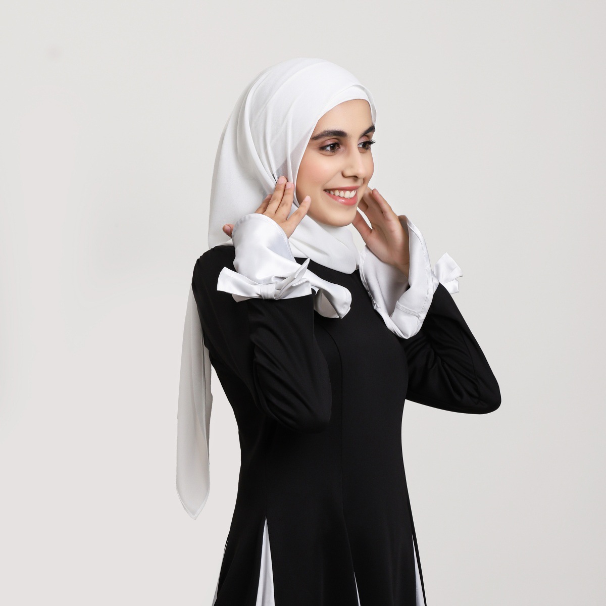 2025 Ramadan femmes solide écharpe intégré magnétique musulman en mousseline de soie Hijab châles tête enveloppement Hijabs foulards dames Foulard islamique