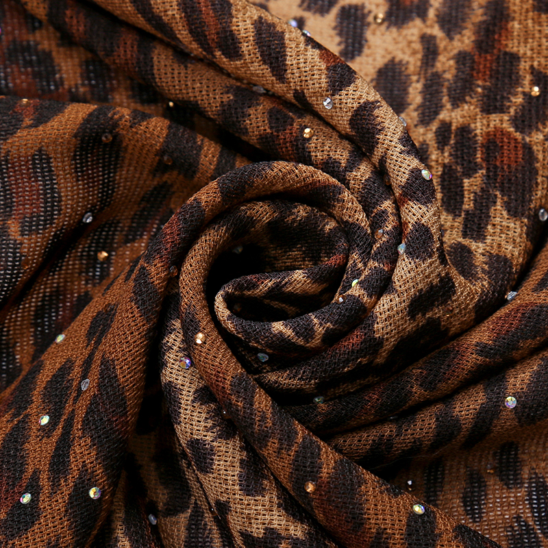 Écharpe carrée à imprimé léopard avec biscuits pour femme, châles en satin avec glands, hijabs pour femme musulmane, écharpe pour cheveux, turban islamique, 100x100cm