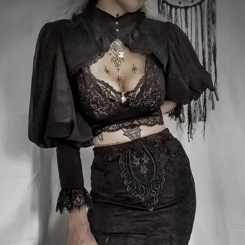 Dentelle gothique noir court Steampunk veste courte Kawaii Vintage magnifique palais Blouse femmes fête boléro victorien manteau Corset