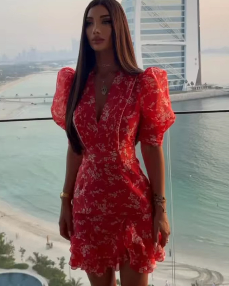 Robe pour femme Guobioziy, nouvelle collection été 2026, rouge imprimée, sexy, col en V profond, mini-robe moulante, élégante et stylée pour les vacances à la plage