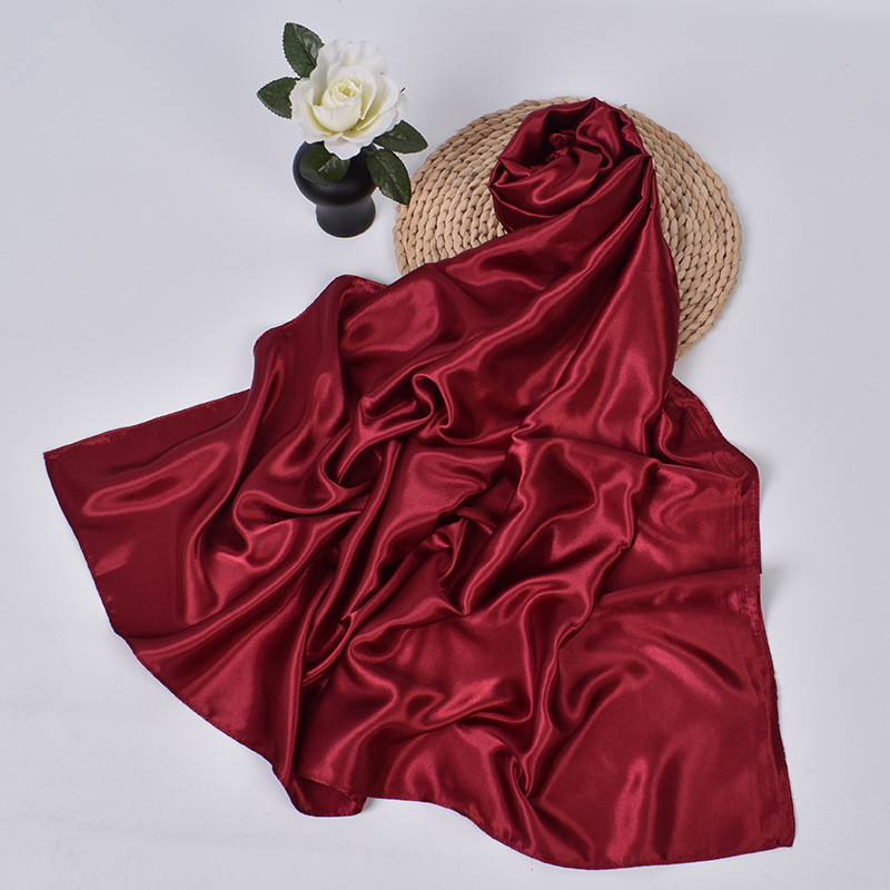 Foulards de luxe en soie pour femmes, carrés, en satin, hijab uni, châles, écharpes, bandeaux, bandanas islamiques