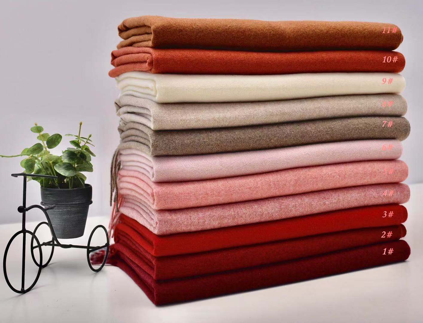VISROVER Nouvelle Écharpe d'Hiver pour Femme en 41 Couleurs, Châles Féminins à la Mode, Toucher Cachemire, Écharpes d'Hiver de Couleur Unie, Hijab d'Hiver