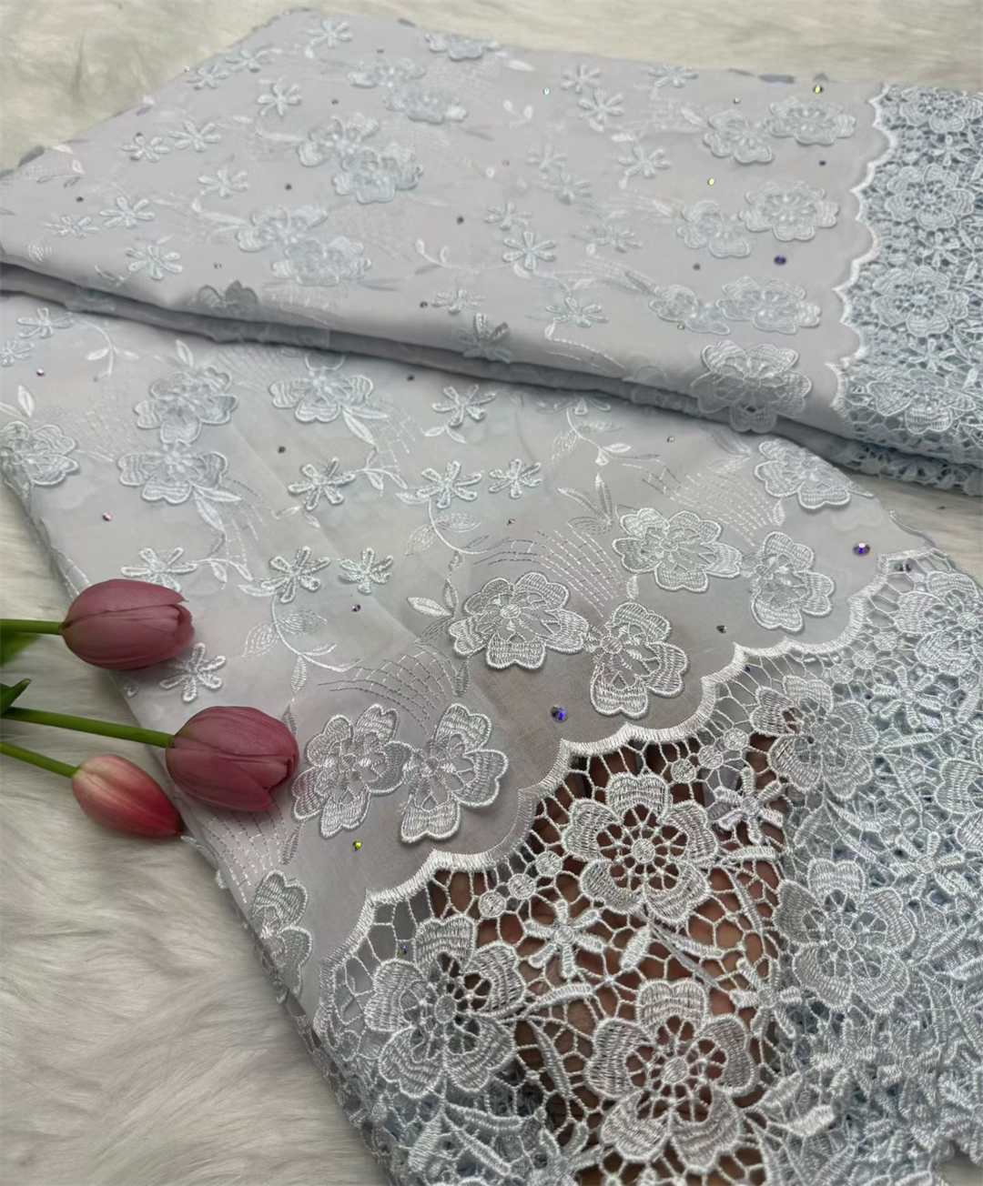 Voile suisse en dentelle suisse, avec des pierres appliquées de fleurs 3D, tissu africain en dentelle de Super qualité pour robe de mariée, 2026