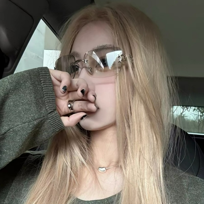 Lunettes de soleil carrées sans monture style punk pour femmes et hommes, monture métallique, lunettes de créateur de luxe, verres populaires, idéales pour l'été et les voyages