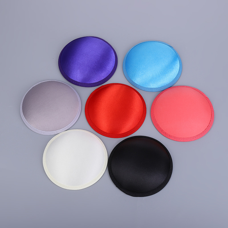 Base de chapeau circulaire en tissu satiné en gros pour femme, idéale pour les cocktails, fascinateur de 13 cm, accessoire de tête DIY, couleurs assorties, chapeau de mariage