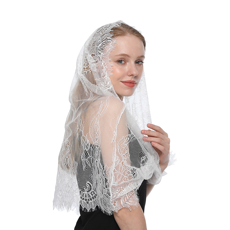 Écharpe brodée pour châle d'église avec franges espagnoles, voile chrétien, mantille espagnole, châle en dentelle, mouchoir Floral pour femmes