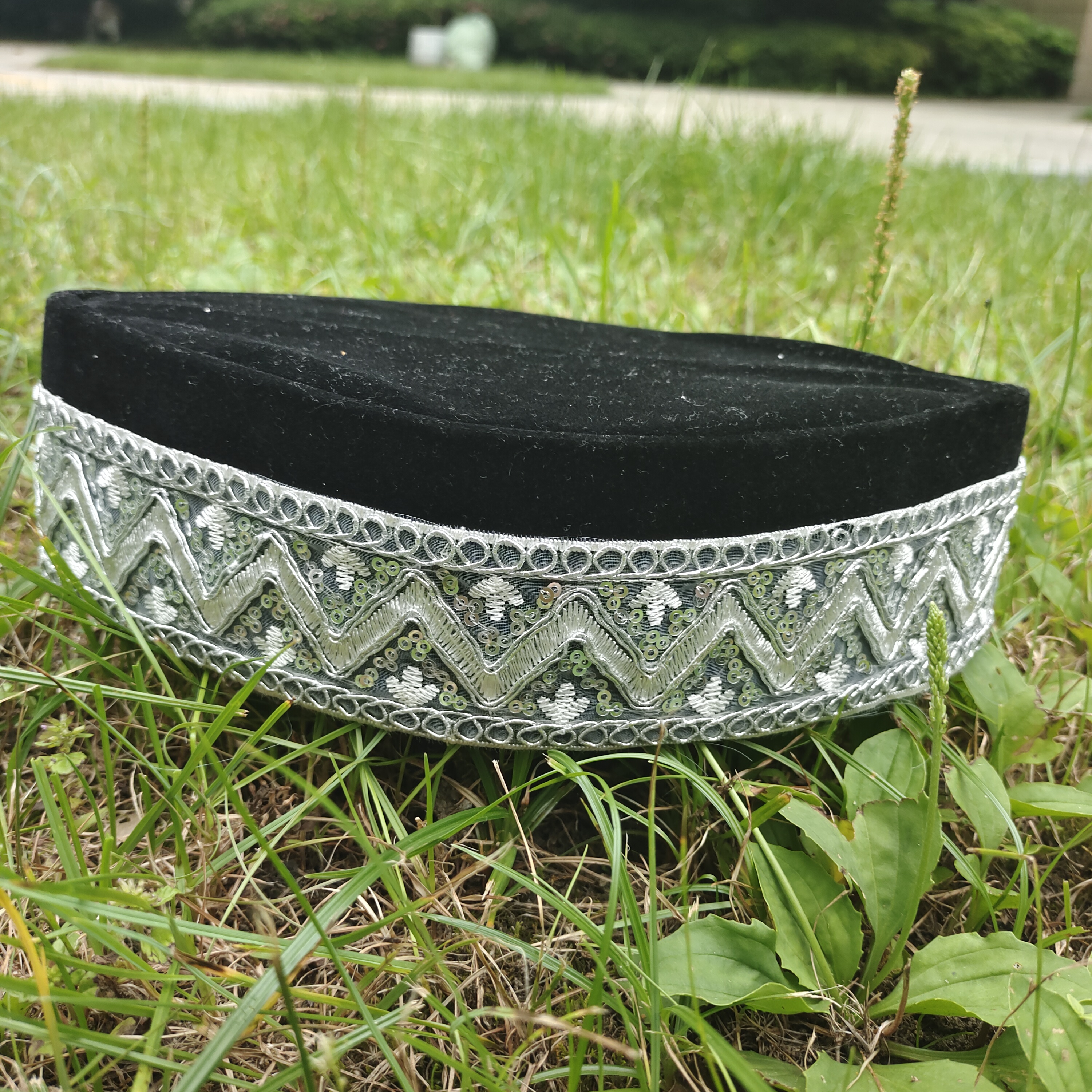 Chapeau Musulman Homme Islam Kufi Tax Products Accessoires de Prière Arabes Saoudiens Chapeau Bateau Malaisien Turban Kippa Topi 0324