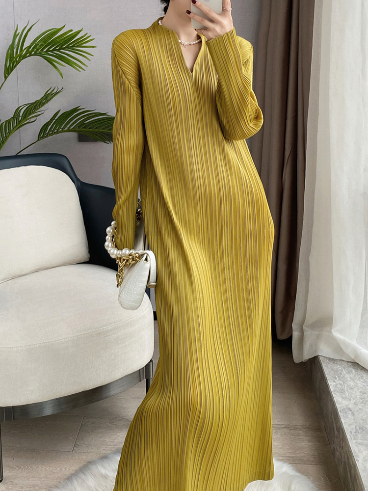 Robe plissée à manches longues et col en V pour femmes, vêtements esthétiques élégants, robes noires décontractées, créateur de mode coréen, printemps, Ata Yake