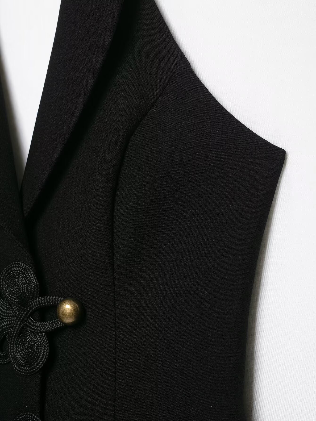 Combinaison Courte Femme BSAY Noire Halter avec Blazer, Col Revers, Boutons Nœud Chinois, Sans Manches, Coupe Ajustée, Tenue de Soirée Élégante