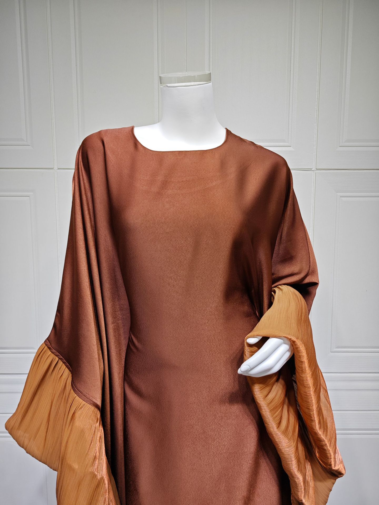 Eid musulman Abaya femmes Robe Satin manches chauve-souris robes Largos robes de soirée arabe longue Robe maroc dubaï caftan soyeux Jalabiya