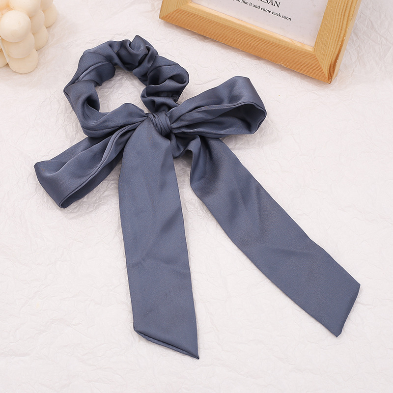 Chouchou en satin avec long ruban pour femme - Élastique à cheveux élégant avec nœud, foulard soyeux pour coiffures d'été