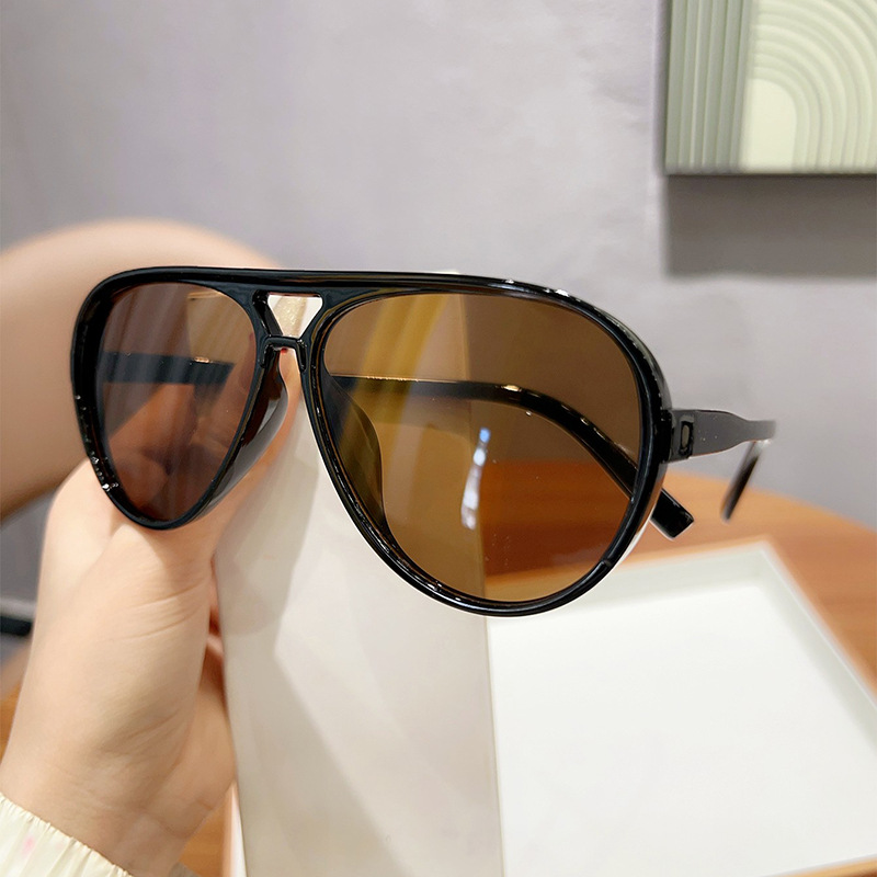 Lunettes de soleil pilote surdimensionnées pour femmes et hommes, marque de luxe de styliste, Vintage, grande monture, Punk, ombre de conduite