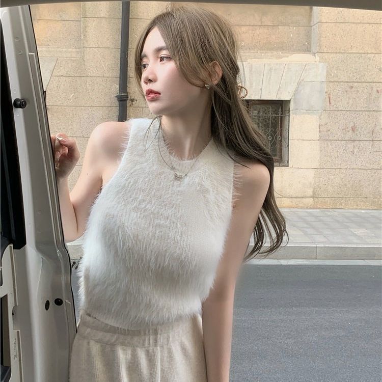 Haut court Sexy en fausse fourrure pour femmes, vêtements Vintage Y2k, débardeur tricoté sans manches, pulls, tenues de fête en Club, mode coréenne, nouveau