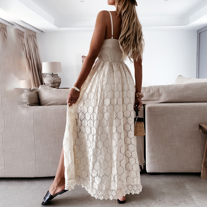 Robe longue bohème sans manches à col en V en dentelle avec pompons, dos nu, bretelles spaghetti, pour les vacances, décontractée, d'été, de plage, maxi, style combinaison pour femme