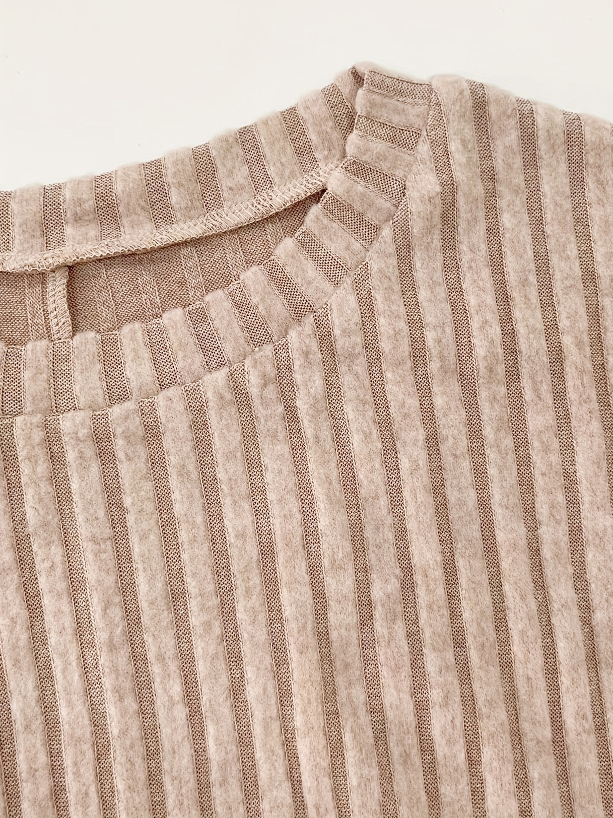 Ensemble de tenue en tricot pour femmes, 2 pièces, couleur unie, col rond, haut à manches longues, jupe midi, élégant, pour le bureau, pour les trajets domicile-travail