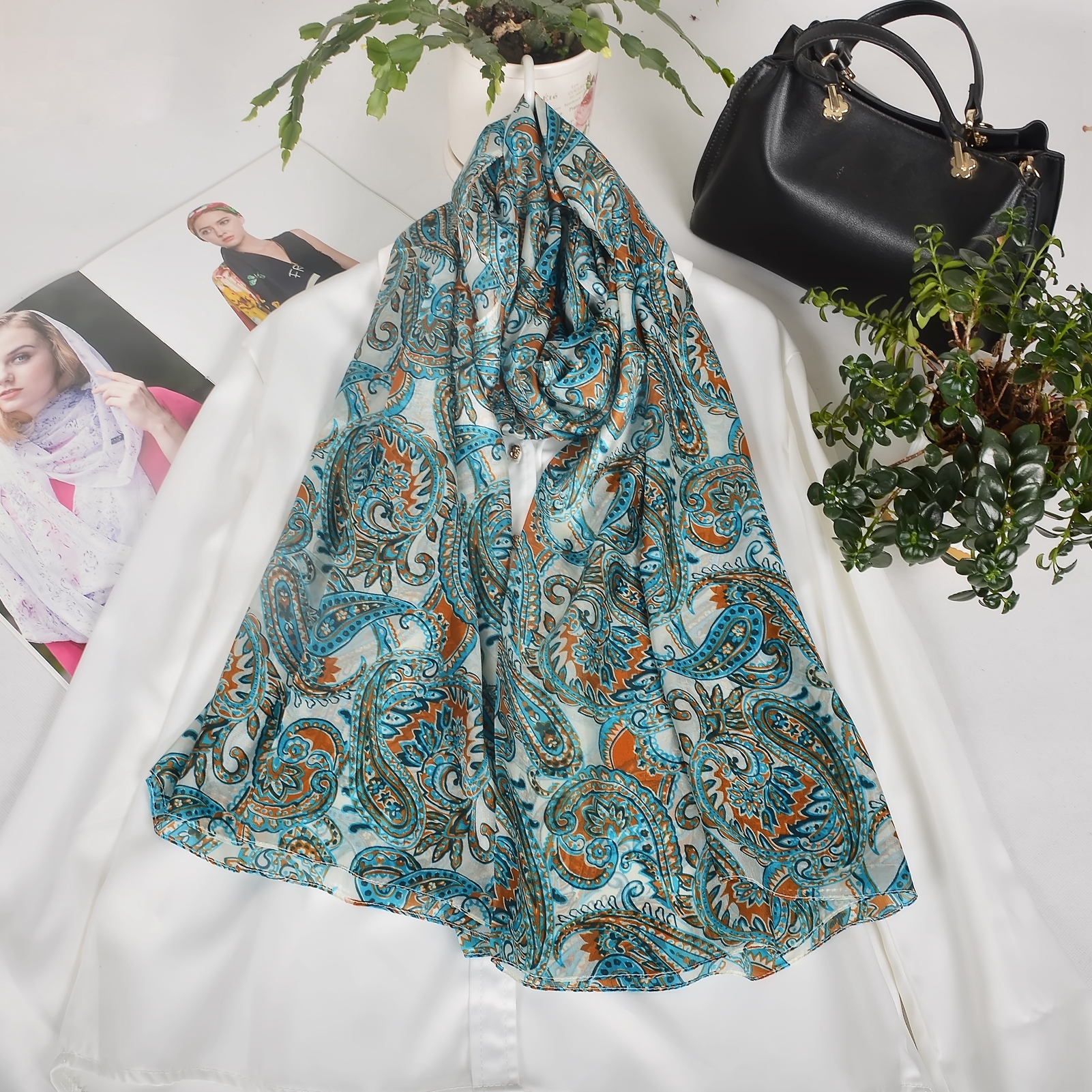 BYSIFA |   Nouveau Foulard Châle en Soie de Mûrier 100% Ultra-large Bleu et Blanc pour Femme, Motif Paisley, Idéal pour la Plage