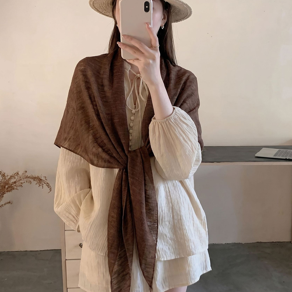 Châle triangulaire haut de gamme en soie glacée pour femme, protection solaire, avec écharpe en tricot, accessoire de mode décontracté