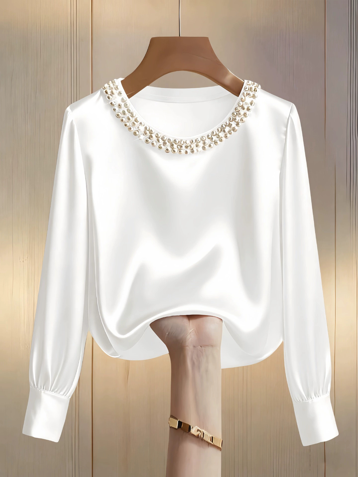 Chemise en Satin élégante pour femmes, Design de perles, manches longues, chemisier en soie, mode col rond, hauts pull amples, printemps automne