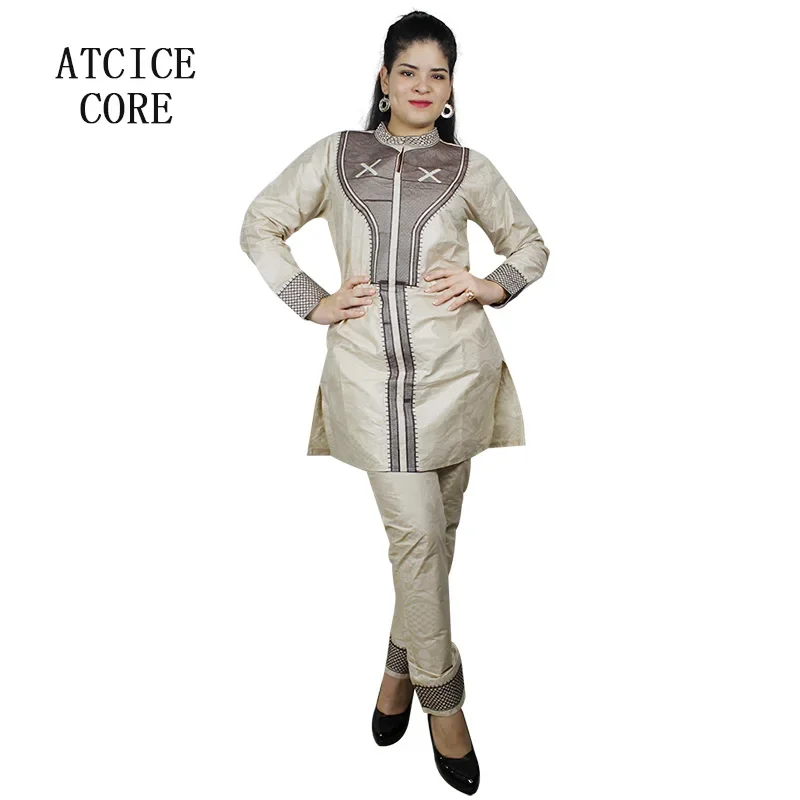 Vêtements africains pour femmes Dashiki, Design brodé, matière douce, haut et pantalon, un costume