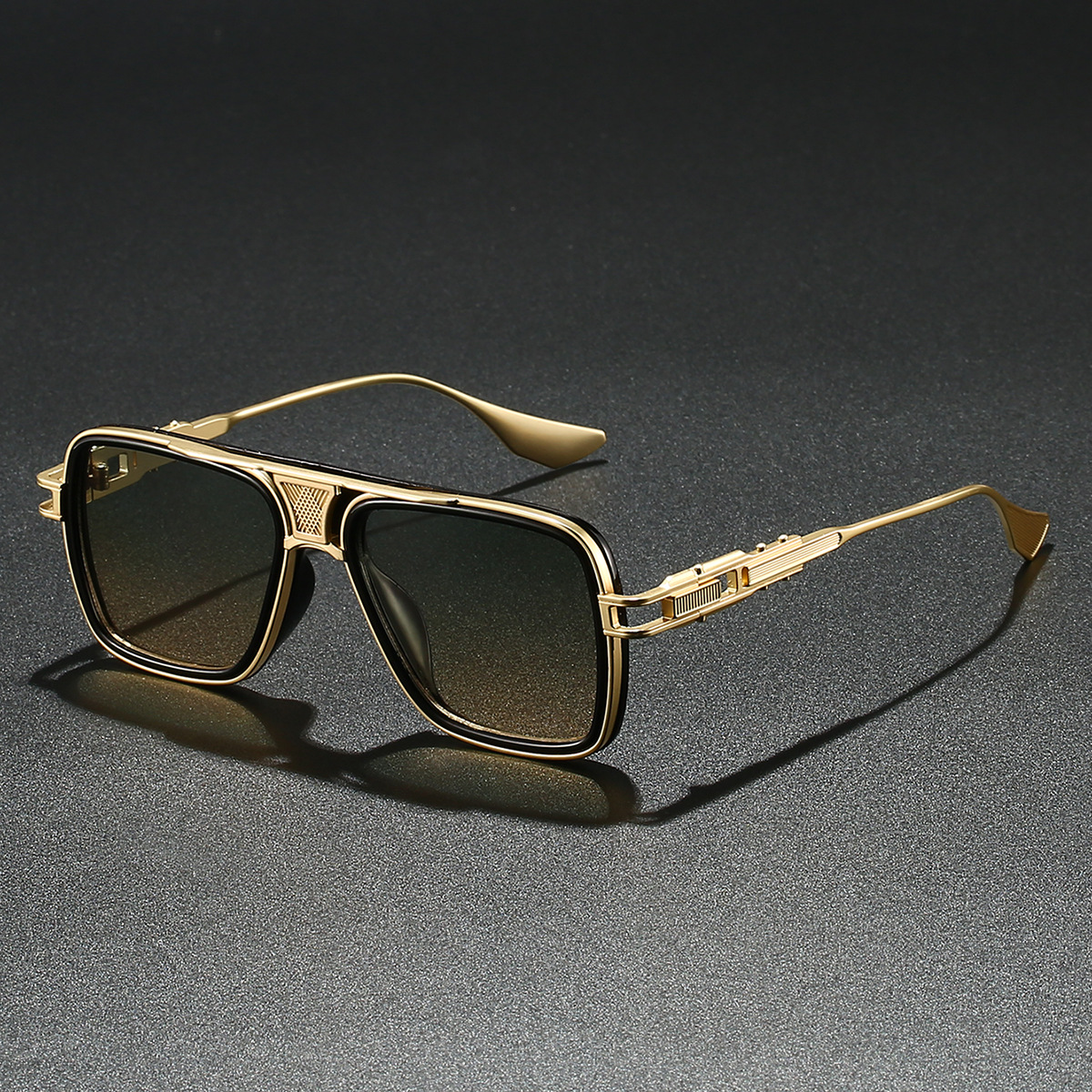 Lunettes de soleil de luxe hommes Style Punk Pop Street mode Cool Uv400 lunettes de soleil femmes nuances montures en métal lunettes de pilote