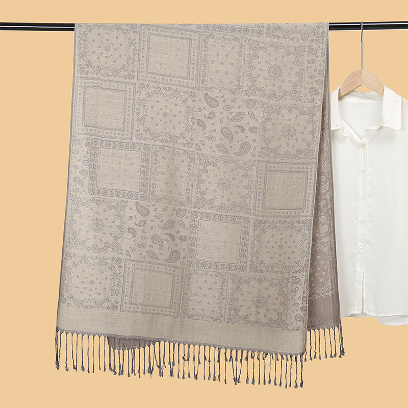 Nouveau 70x190CM luxe Pashmina foulard en soie châle enveloppement Paisley Jacquard fleurs bordures couches réversibles glands classiques pour les femmes
