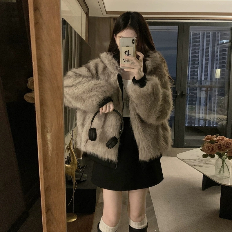 Manteau d'hiver double face pour femmes, vêtement en imitation fourrure de vison, veste en coton à capuche, vêtement d'extérieur chaud et douillet en coton rembourré, nouveau modèle.