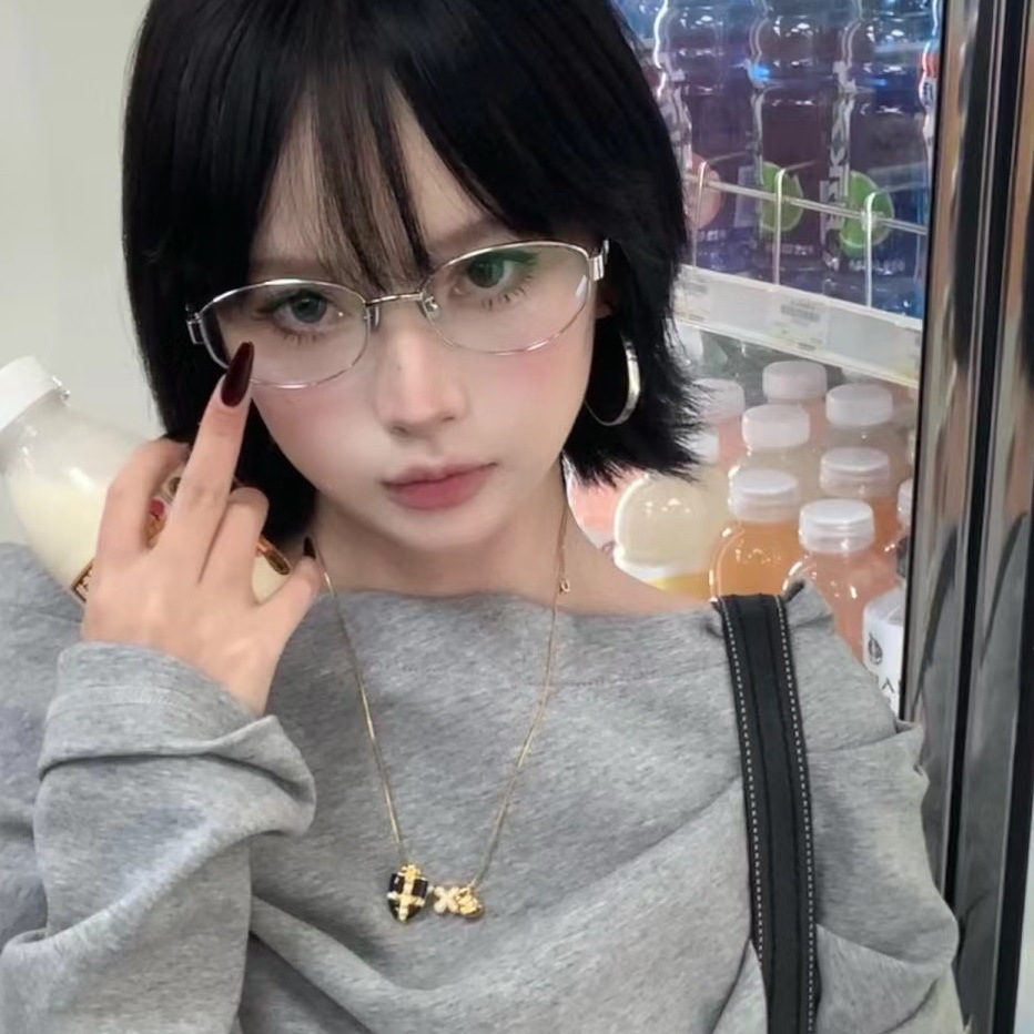 Montures de lunettes de myopie ovales en métal de luxe, anti-lumière bleue, pour femmes, nouvelle tendance, pour la photographie