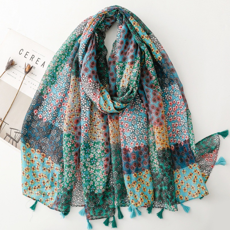 Mode bohème ethnique Floral Viscose châle enveloppement dame mince écharpes mode gland Pashmina haute qualité Foulard Hijab Sjaal 2025