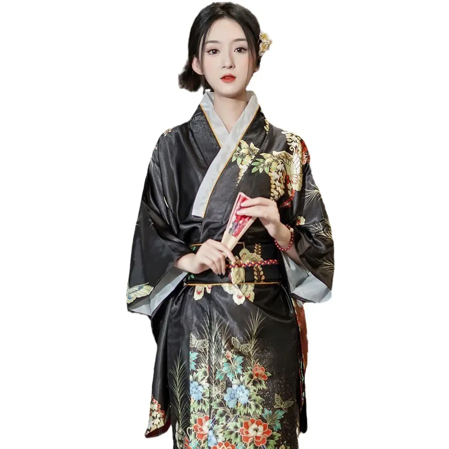 Robe de soirée kimono sexy pour femmes, costume de cosplay japonais, taille unique, à la mode, 2025