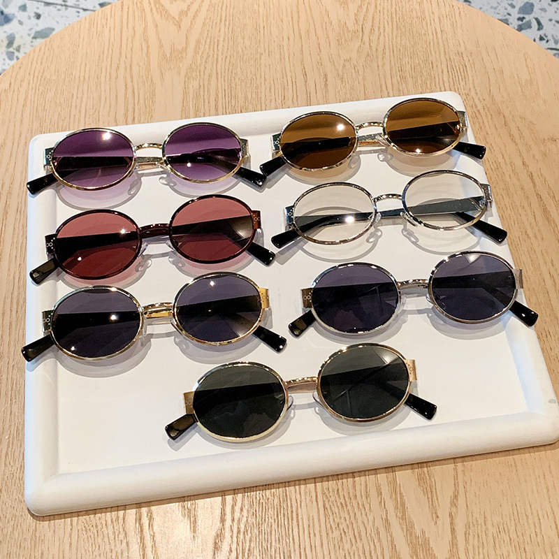 Glamour luxe femmes lunettes de soleil métal ovale marque lunettes de soleil pour dames élégant concepteur nuances UV400
