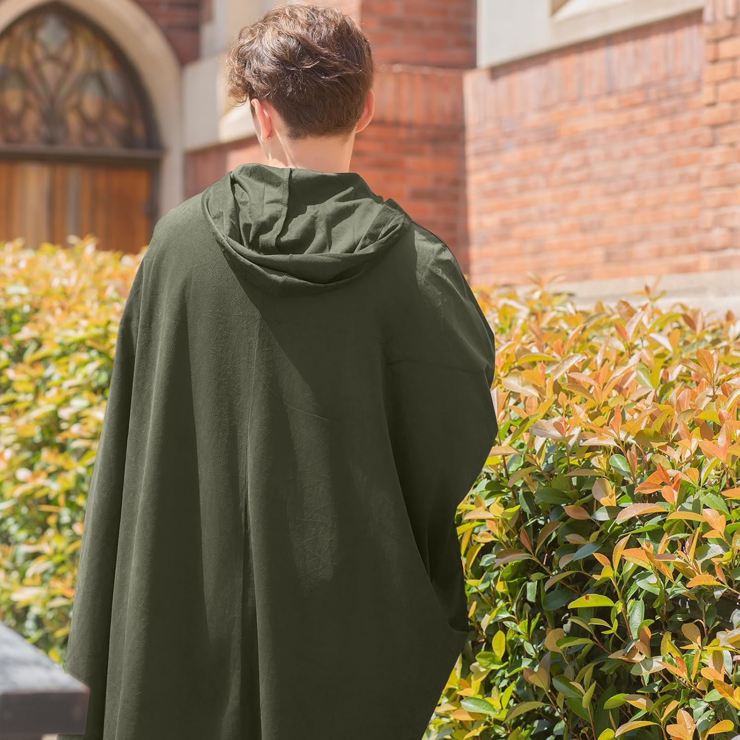 Cape en velours pour homme avec capuche, cape médiévale Renaissance à capuche pour femme, cape à capuche pour Halloween avec fermoir à boucle métallique