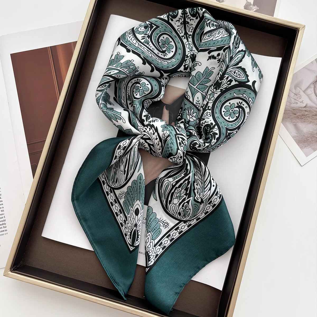 Foulard en Satin imprimé Floral pour femmes, 70cm, Design de luxe, cravate au cou, cheveux, main, poignet, châle, Hijab, Bandana, nouveau