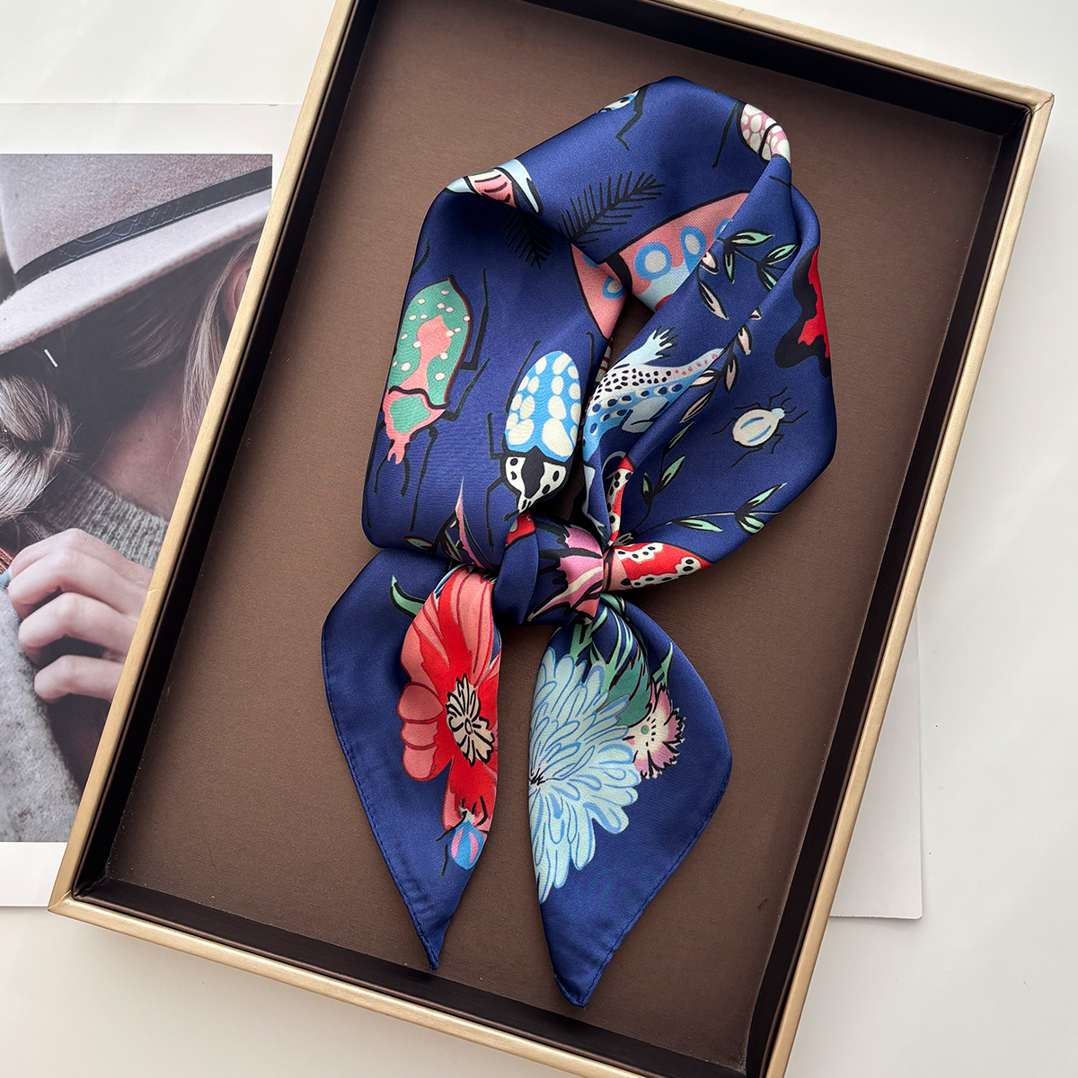 Femmes Foulard carré Foulard soie Imitation imprimé fleuri Foulard Bandana Foulard dame châle foulards enveloppement tête bandeau de cheveux cravates