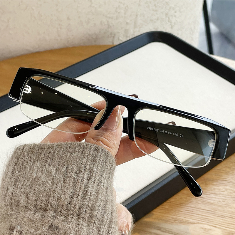 Montures de lunettes rectangulaires demi-cerclées tendance pour femmes, monture fine de marque de luxe, verres transparents noirs, lunettes de vue