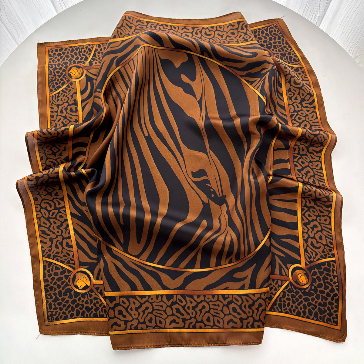 Foulard de luxe léopard pour femme, imitation soie, carré, bandeau, bandana, écharpe de cou, bandeaux pour la tête, été 2026