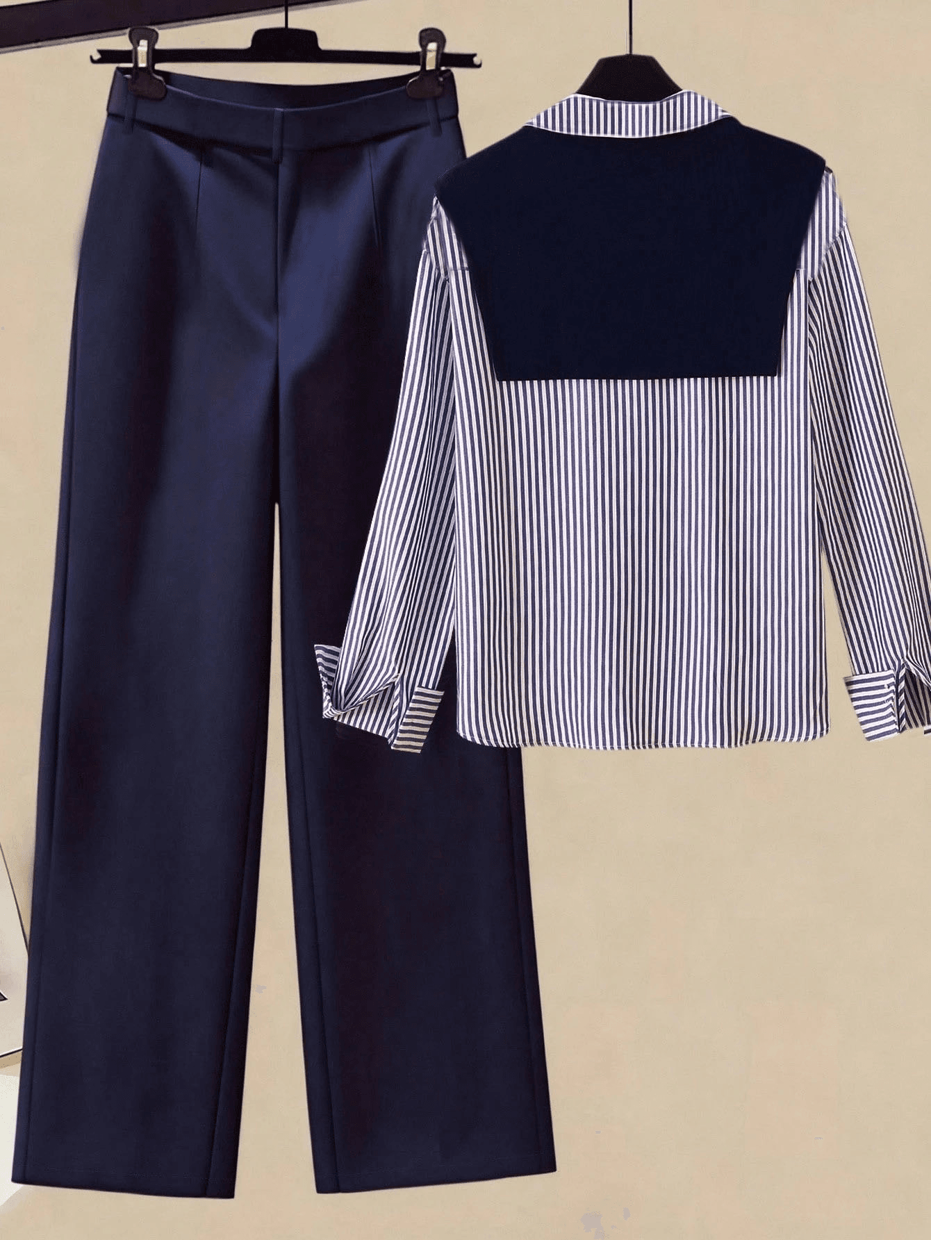 Tenues élégantes pour femmes en 2 pièces, chemise à manches longues rayée avec écharpe amovible + pantalon large à taille haute, ensemble décontracté pour le bureau